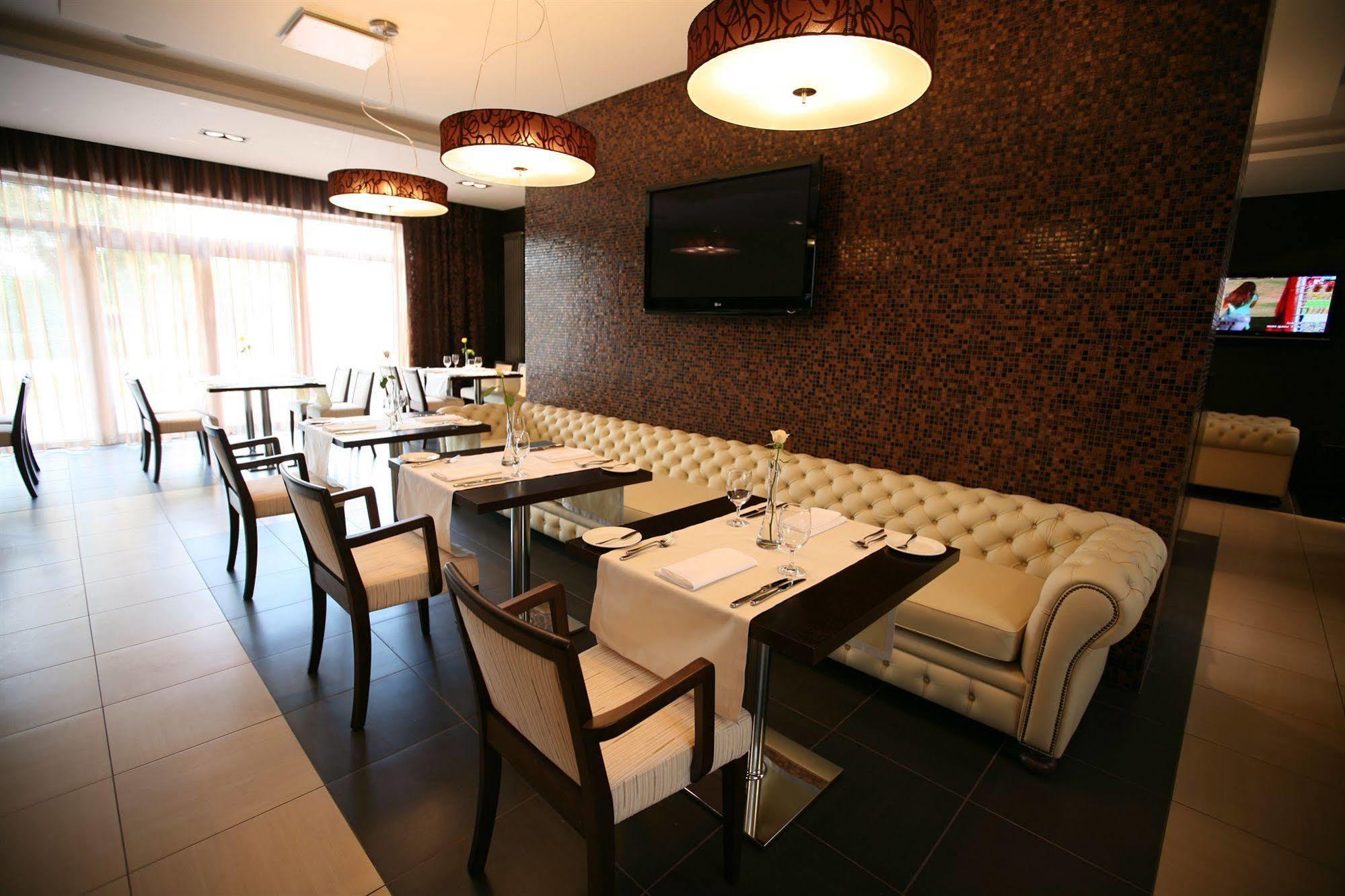 Rixwell Segevold Hotel Sigulda Ngoại thất bức ảnh